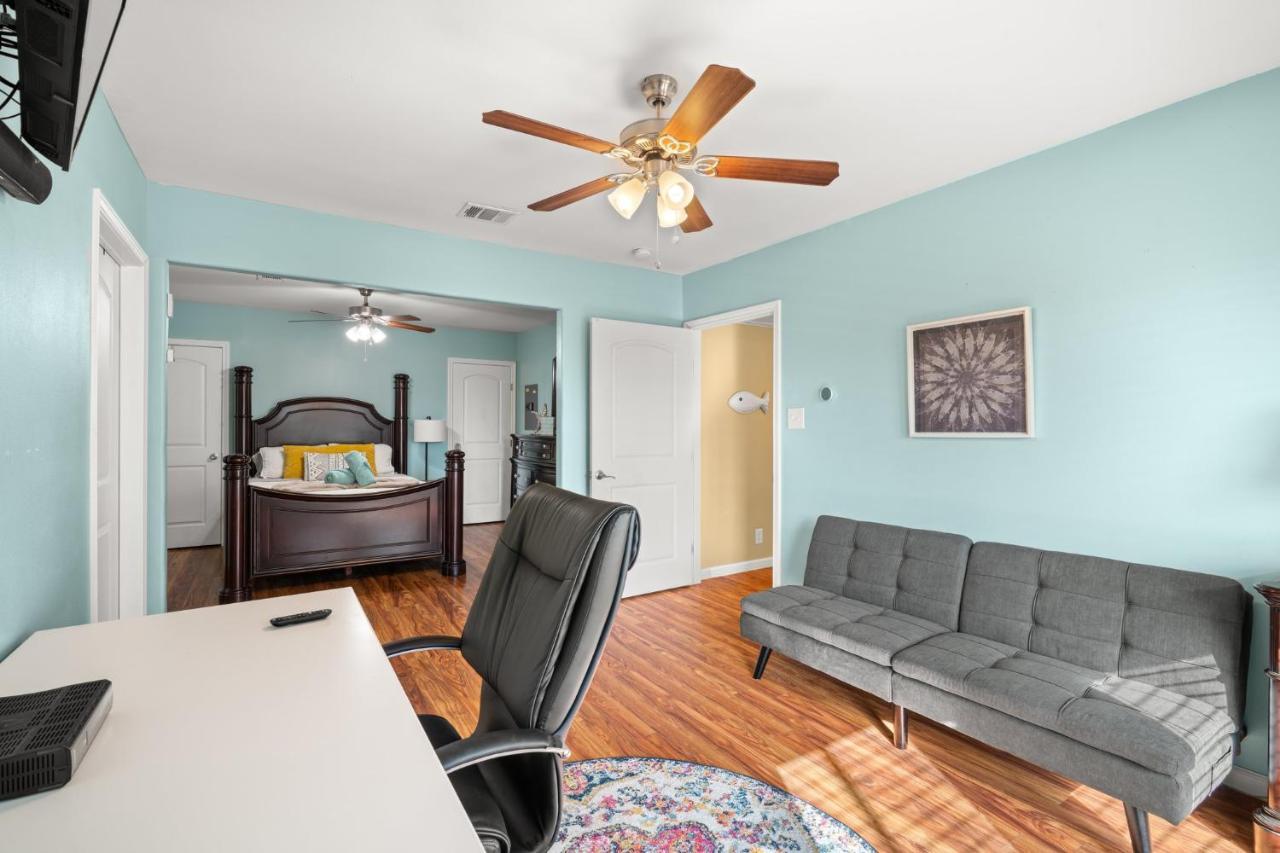 1 Min To Beach Ocean Breeze 3Br Fast Wifi Galveston Eksteriør billede