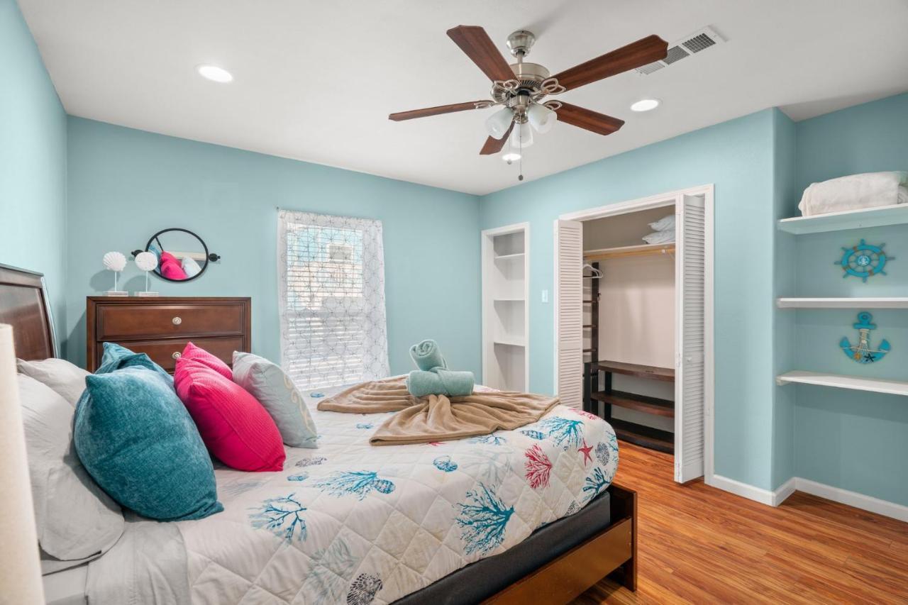 1 Min To Beach Ocean Breeze 3Br Fast Wifi Galveston Eksteriør billede
